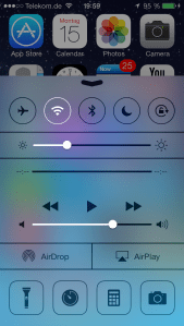 Die neue Funktion um schnell Einstellungen zu verändern. Apple nennt dies Control Center.